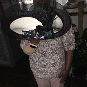 Black & White Sunday Dress Hat